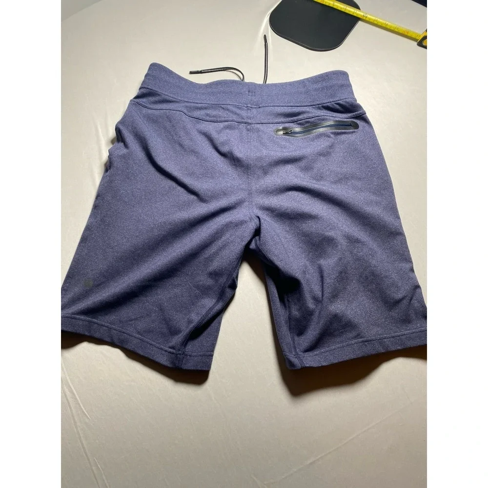 Lululemon Men Size L Heathered Blue Purple Gym Athletic Workout Shorts Pockets